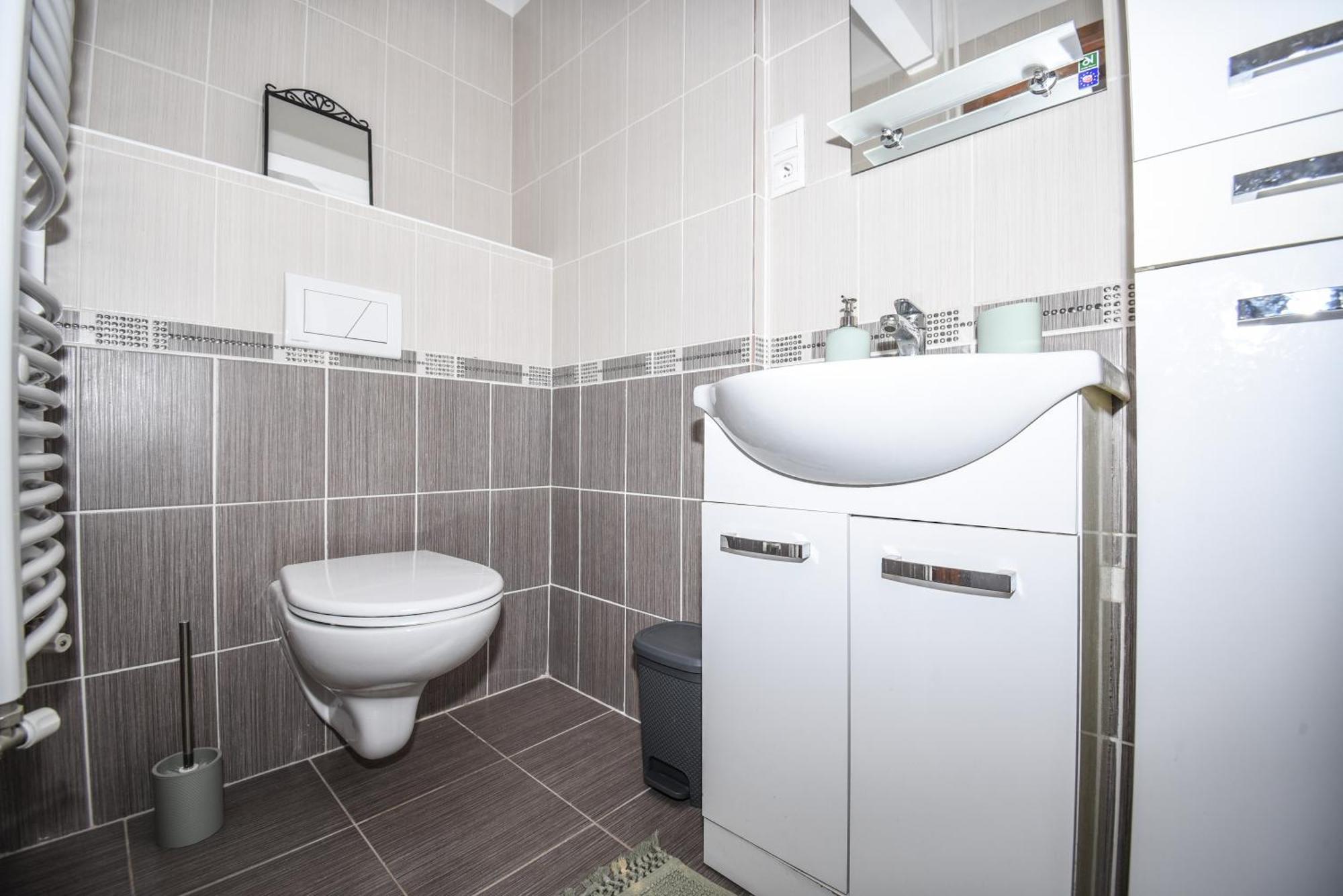 Central Urban Studio - Style Meets Comfort Pressburg Exterior foto