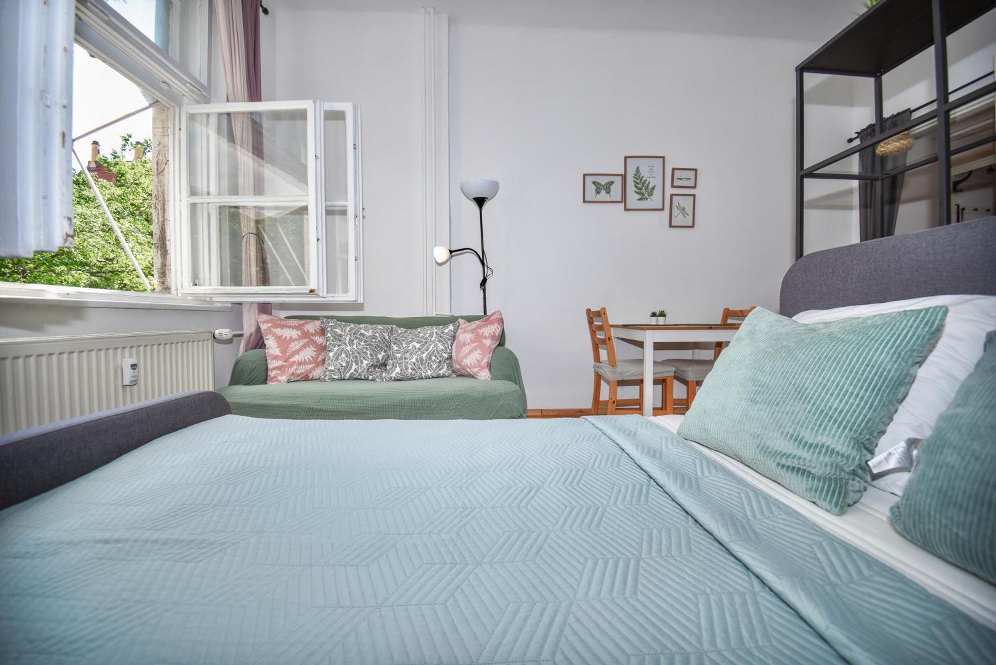 Central Urban Studio - Style Meets Comfort Pressburg Exterior foto